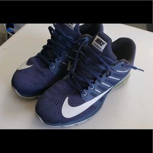 Men’s air max sneakers